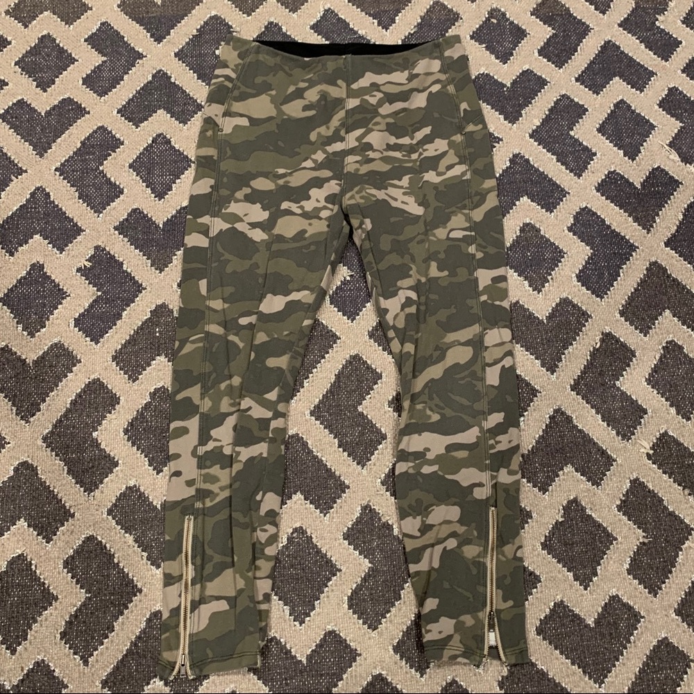 Camo pants